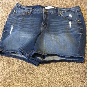 Torrid blue denim shorts